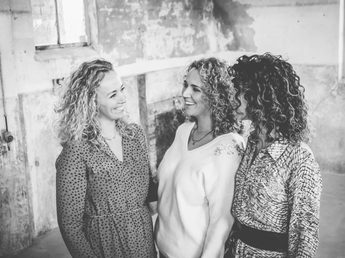 Elise, Joyce en Mireille van Loos Juweliers